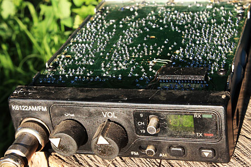 Радиостанция K6122 AM/FM превышение напряжения-1